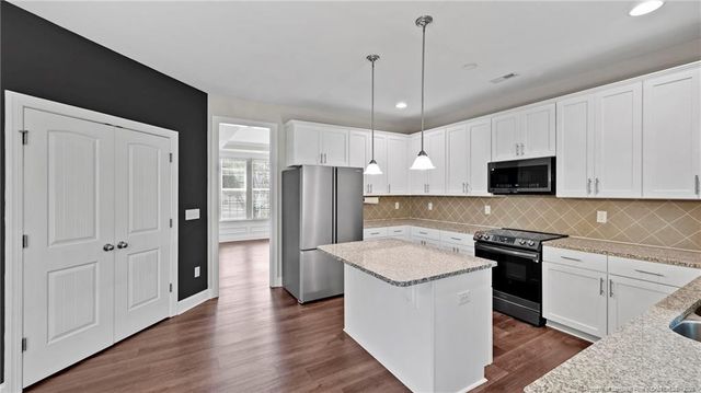 40 Charter Street, Cameron, NC 28326