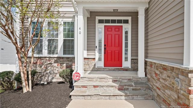 40 Charter Street, Cameron, NC 28326