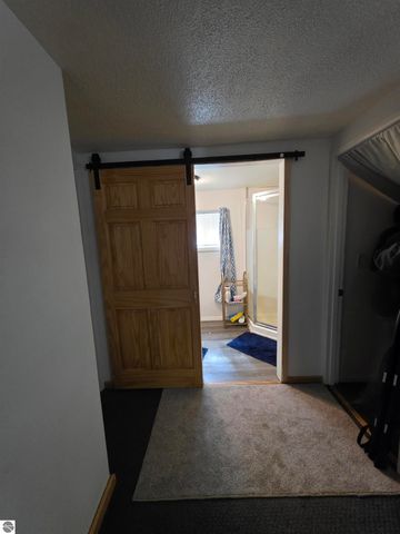 6053 NW Mill, Riverdale, MI 48877