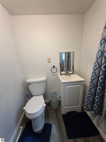 6053 NW Mill, Riverdale, MI 48877