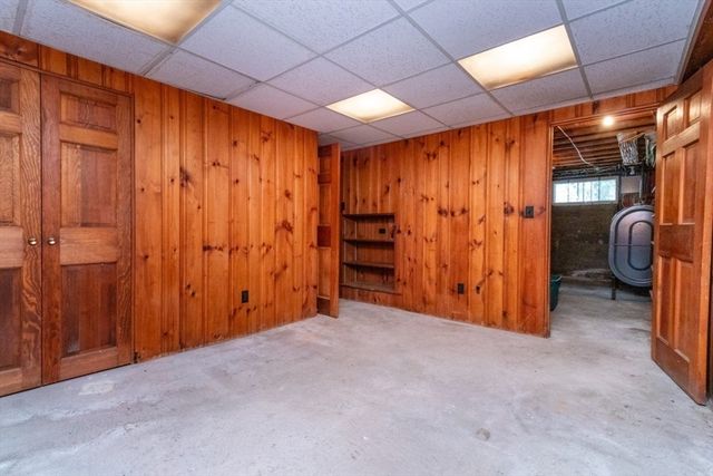 90 Walnut St, Walpole, MA 02081