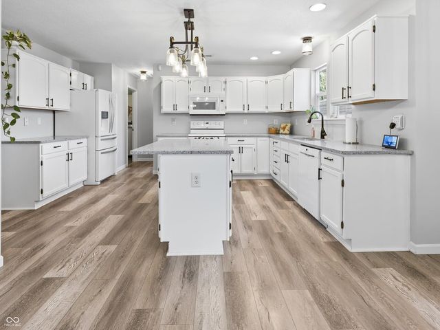 7322 Fields Drive, Indianapolis, IN 46239