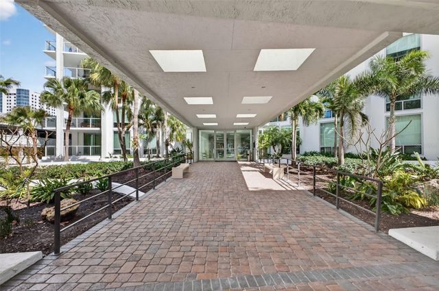 1111 N GULFSTREAM AVENUE 16D, Sarasota, FL 34236
