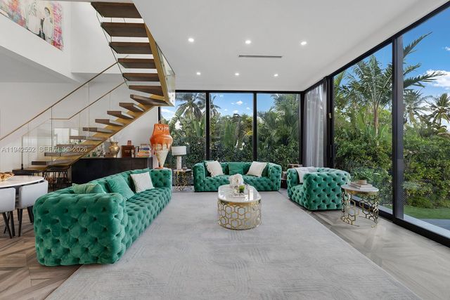 8005 Noremac Ave, Miami Beach, FL 33141