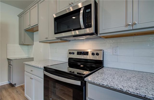 1846 Kingsmere Run Drive, Loganville, GA 30052