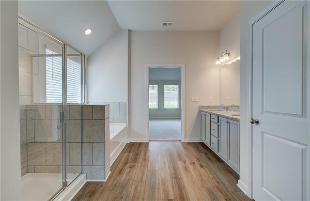 1846 Kingsmere Run Drive, Loganville, GA 30052