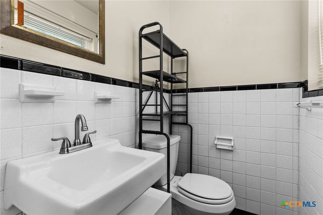809 S 13th Street, Copperas Cove, TX 76522