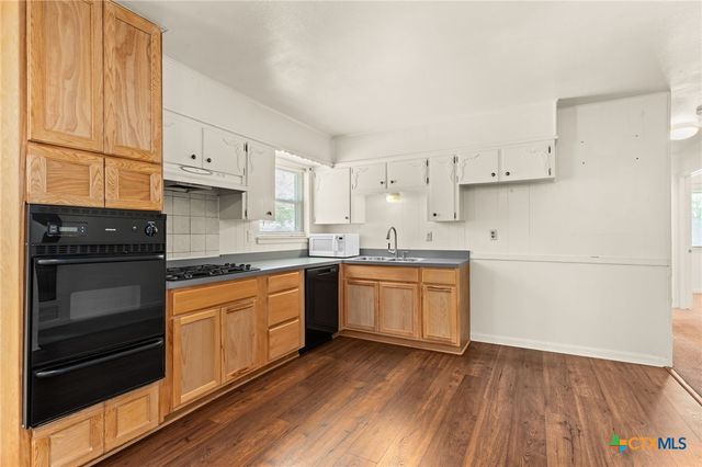 809 S 13th Street, Copperas Cove, TX 76522