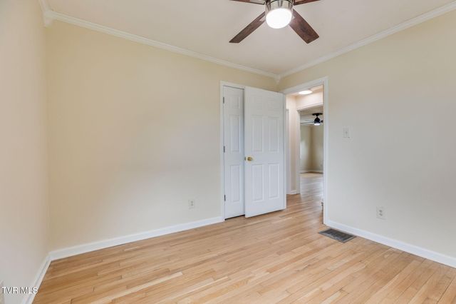 1018 Broad Street, Elizabethton, TN 37643