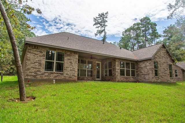 811 Overbrook Drive, Huntsville, TX 77340