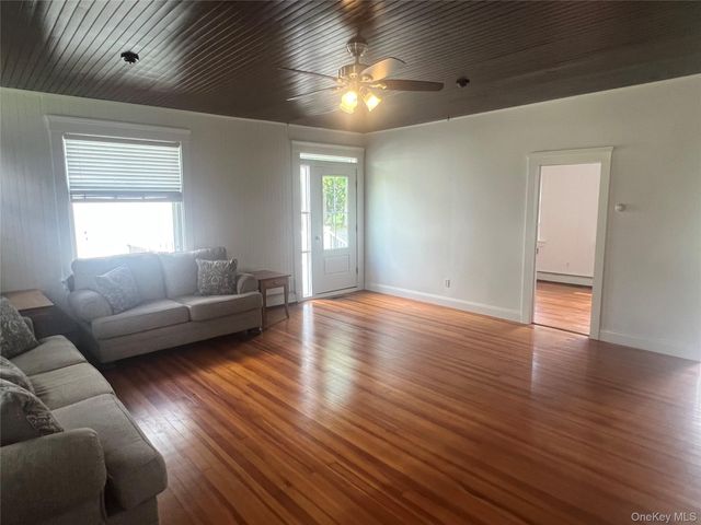 7 Parkway 2, Goshen, NY 10924