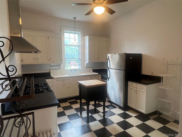 7 Parkway 2, Goshen, NY 10924