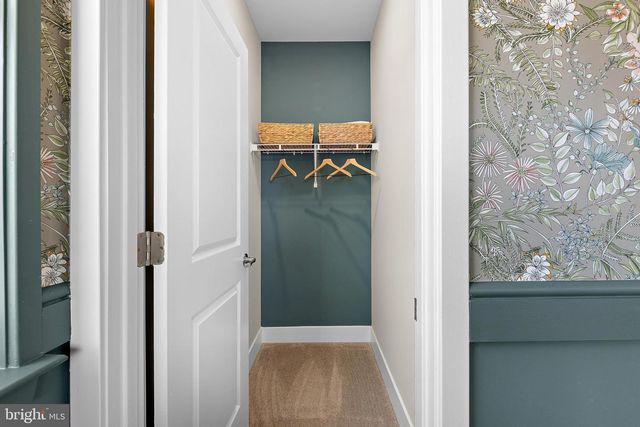 156 LEONA STEWART, Pennington, NJ 08534