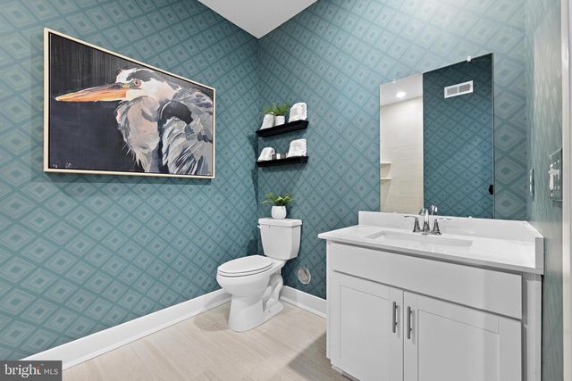 156 LEONA STEWART, Pennington, NJ 08534