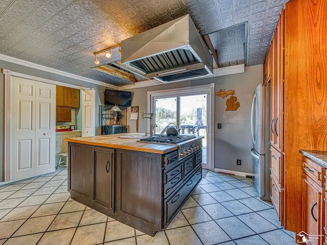 123 S Freer Road, Chelsea, MI 48118