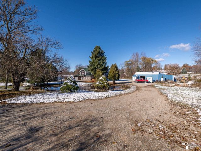 123 S Freer Road, Chelsea, MI 48118