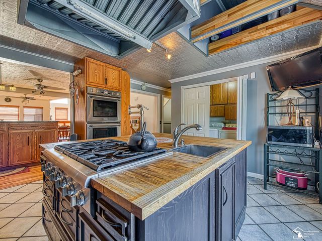 123 S Freer Road, Chelsea, MI 48118