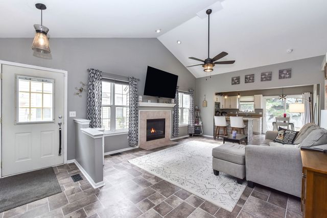 4727 Orrefors Court, Joliet, IL 60431
