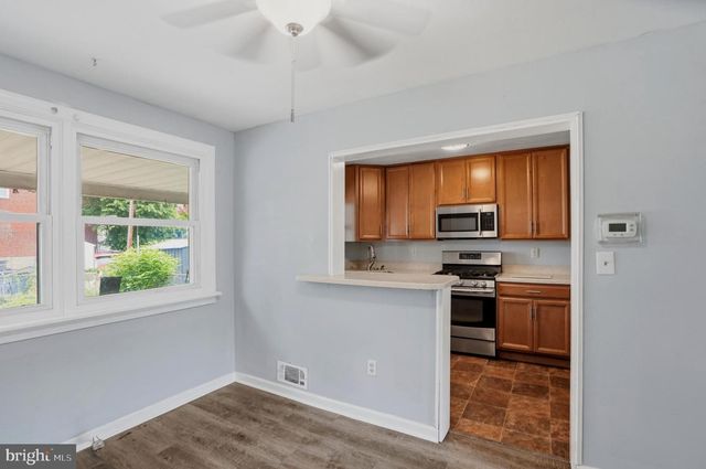 33 BLADEN RD, Baltimore, MD 21221
