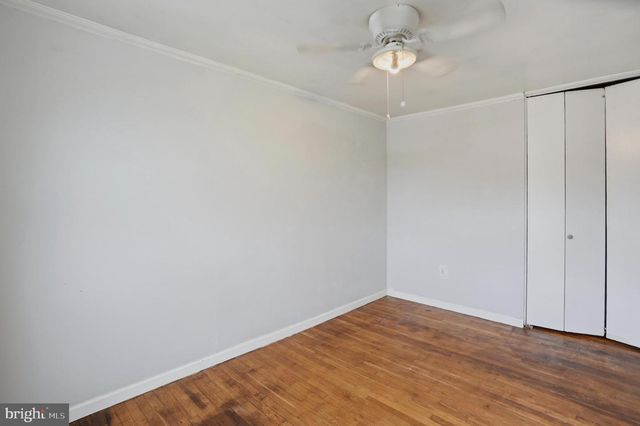 33 BLADEN RD, Baltimore, MD 21221