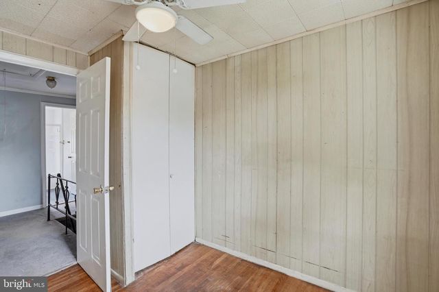 33 BLADEN RD, Baltimore, MD 21221