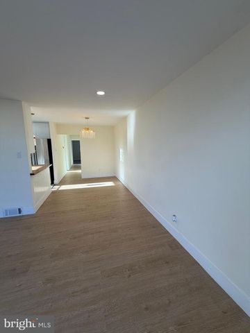 8540 CASTOR AVE, Philadelphia, PA 19152