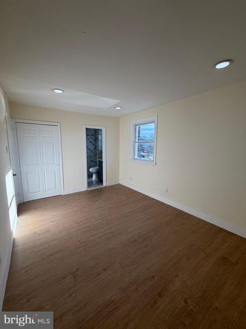 8540 CASTOR AVE, Philadelphia, PA 19152