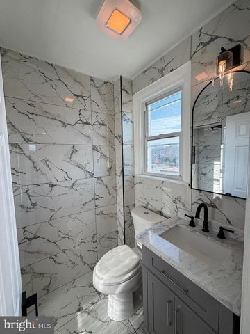 8540 CASTOR AVE, Philadelphia, PA 19152