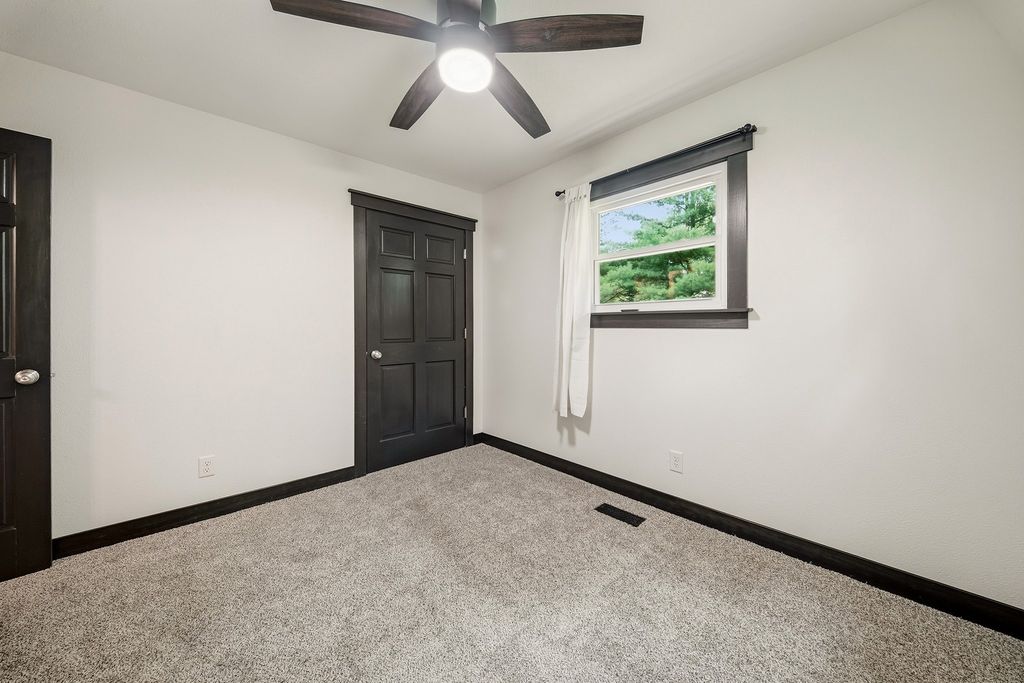 Image 20 of property listing at 7699 140th Street, Chippewa Falls, WI 54729