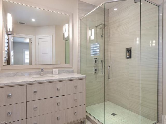 628 21st AVE S, Naples, FL 34102