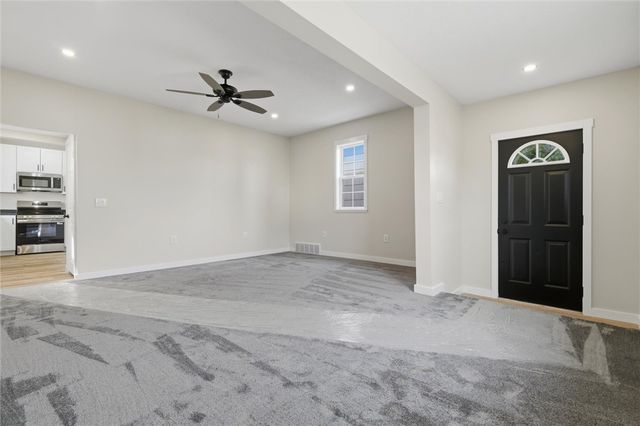 434 Lloyd Avenue, Latrobe, PA 15650