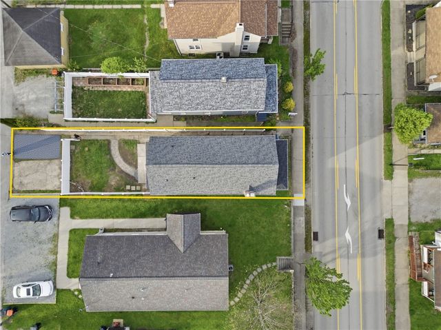 434 Lloyd Avenue, Latrobe, PA 15650