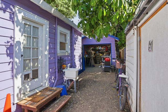 1068 Broadway Avenue, San Jose, CA 95125