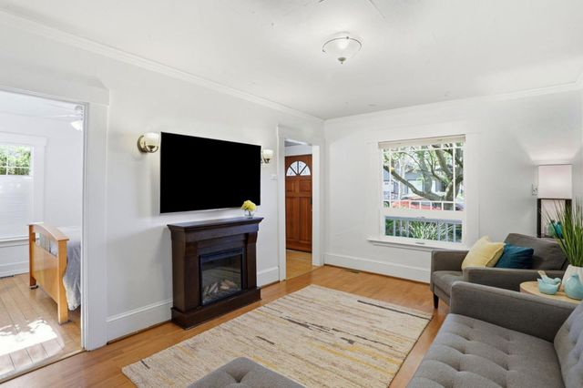 1068 Broadway Avenue, San Jose, CA 95125