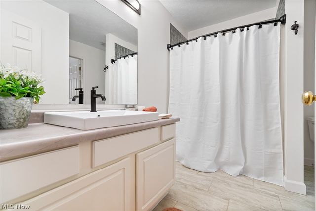 1273 Meadow Run, Copley, OH 44321