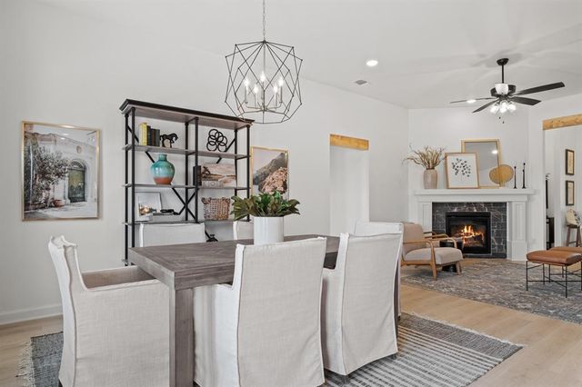 382 Rock Hollow Road, Harrah, OK 73045