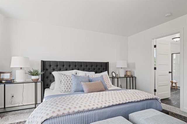 382 Rock Hollow Road, Harrah, OK 73045