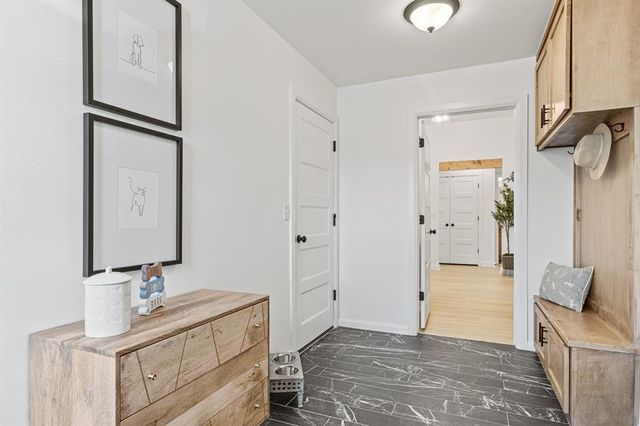 382 Rock Hollow Road, Harrah, OK 73045