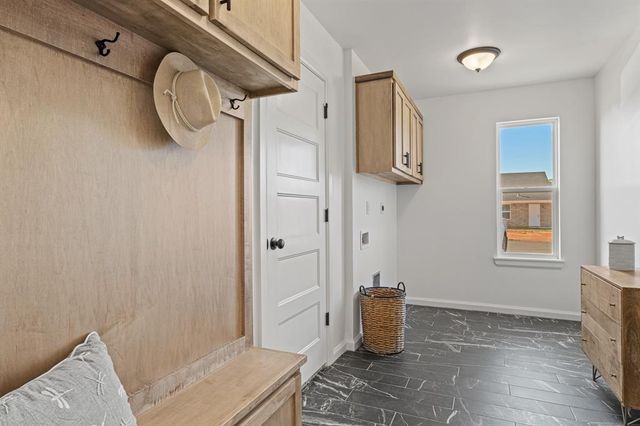 382 Rock Hollow Road, Harrah, OK 73045