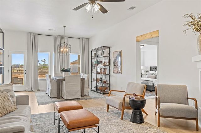 382 Rock Hollow Road, Harrah, OK 73045