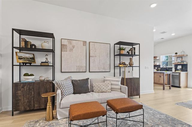 382 Rock Hollow Road, Harrah, OK 73045