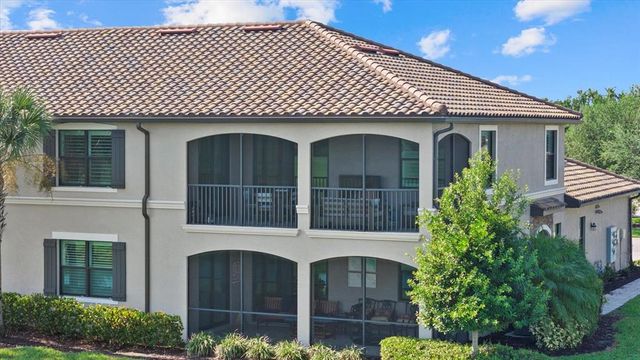 5836 WAKE FOREST RUN 102, Bradenton, FL 34211