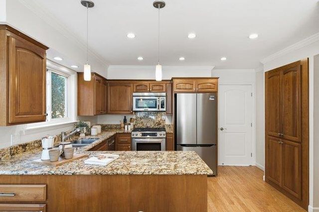 1195 Balclutha Drive, Foster City, CA 94404