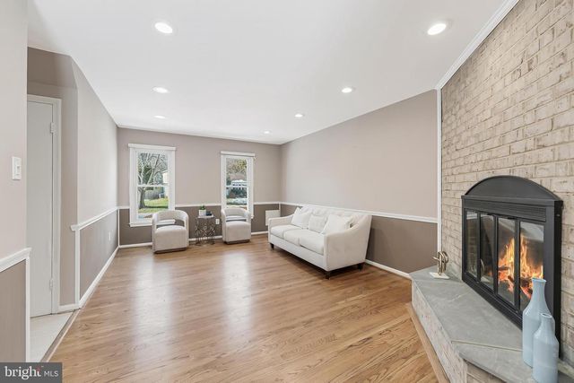 11433 BEECHGROVE LN, Potomac, MD 20854