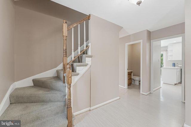 11433 BEECHGROVE LN, Potomac, MD 20854