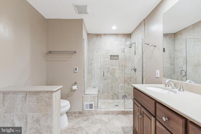 11433 BEECHGROVE LN, Potomac, MD 20854