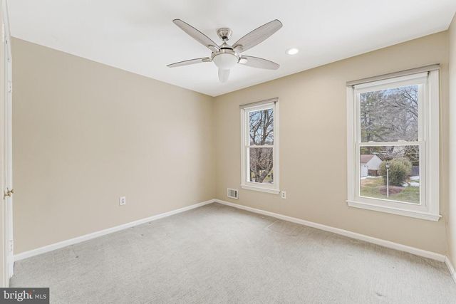 11433 BEECHGROVE LN, Potomac, MD 20854