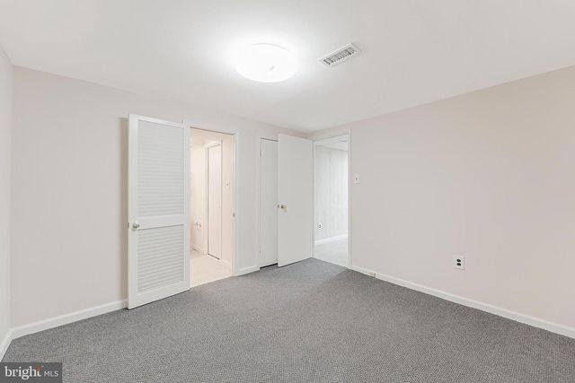 11433 BEECHGROVE LN, Potomac, MD 20854