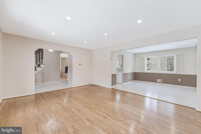 11433 BEECHGROVE LN, Potomac, MD 20854