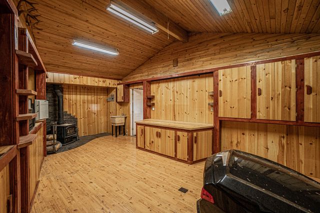 10 Donna Way, Central Point, OR 97502
